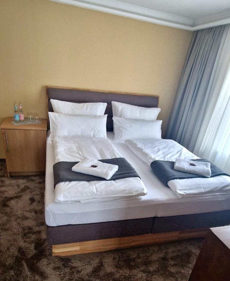 Hotel Rhin Inn Fehrbellin Zewnętrze zdjęcie