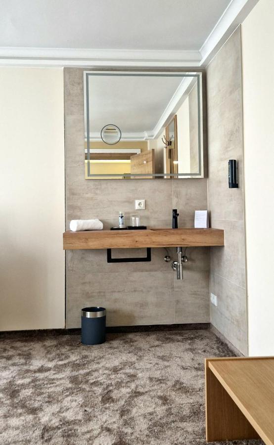Hotel Rhin Inn Fehrbellin Zewnętrze zdjęcie